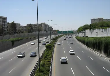 افزایش ایمنی بزرگراه شهید یاسینی با احداث پهلوگاه اضطراری
