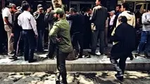 (تصاویر) صف خرید دلار ۵۵۰۰ تومانی! 
