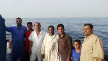 نجات صیادان در آبهای دریای عمان