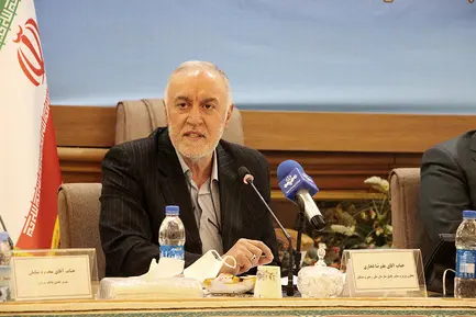 علیرضا فخاری