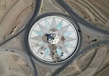 ساخت وتکمیل میدان راه و شهرسازی زاهدان در ایستگاه پایانی 