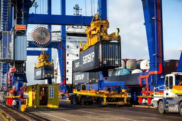 Maersk switches shortsea service to Europe from Immingham to Hull
