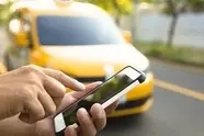 رانندگان پلتفرم های اینترنتی؛ ستون های فرسوده حمل ونقل شهری در انتظار بیمه
