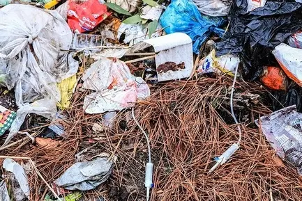 کلاچای در محاصره زباله - گیلان