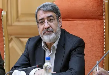  ۵ میلیون تن کالای وارداتی در بنادر وجود دارد 