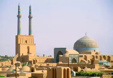 با اماکن مذهبی یزد آشنا شوید