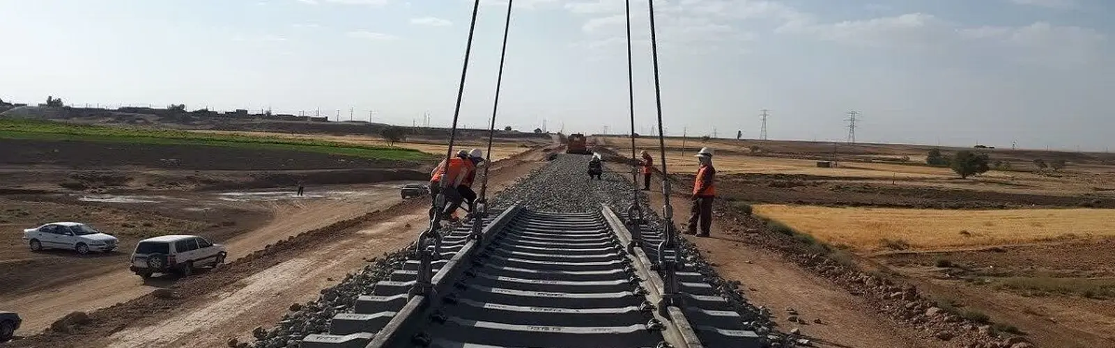 انجام مذاکرات ساخت راه آهن چابهار خراسان جنوبی از مسیر شمال سیستان و بلوچستان