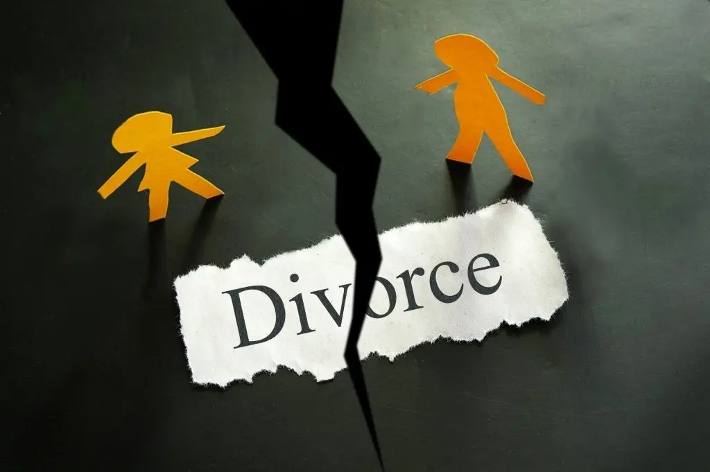  چگونگی ثبت درخواست طلاق از طرف مرد با استفاده از خدمات حقوقی 