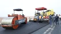 تداوم عملیات روکش آسفالت ۱۰۶ کیلومتر از محور سیرجان_ شهربابک در کریدور تهران _بندرعباس 