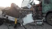  یک نقطه پرحادثه در هرمزگان باعث مرگ راننده کامیون شد + عکس