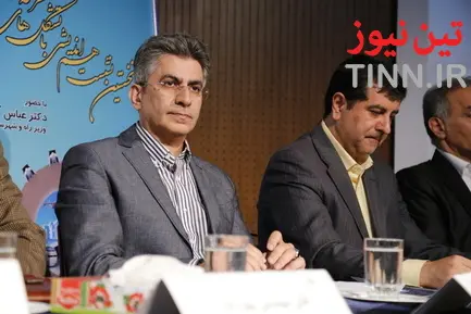 نشست هم اندیشی تشکل های حرفه ای با حضور وزیر راه و شهرسازی