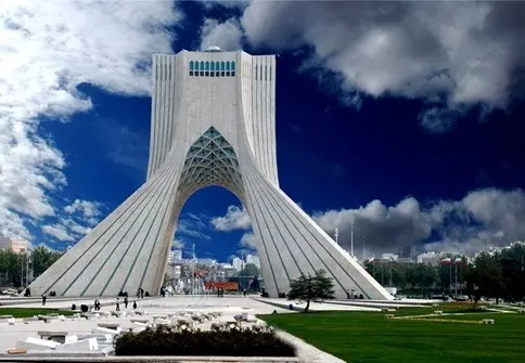 چالش های اساسی تهران