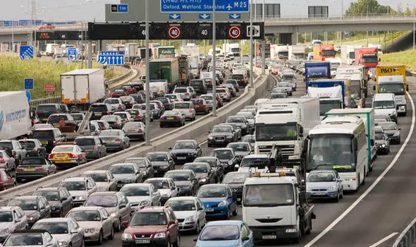 UK proposes new rules to cut congestion on busy roads
