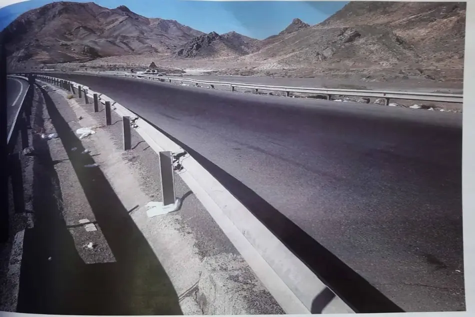 تصاویر محل مرگ دلخراش یک مسافر اتوبوس از پل اتوبان تهران شمال 