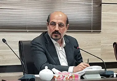 راه روستای باقر آباد آبیک زیر بار ترافیک قرار گرفت