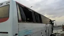 خروج اتوبوس زائران پاکستانی از جاده در سمنان ۱۰ مصدوم داشت