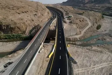 پروژه آزادراه اراک - ساوه هر چه سریع‌ تر تعیین تکلیف شود