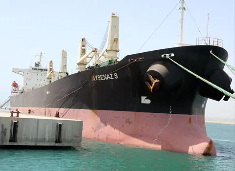 ثبت رکورد جدید تخلیه کالا کشتی در بندر چابهار