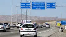  آزادراه قم کاشان نیاز به ترمیم دارد