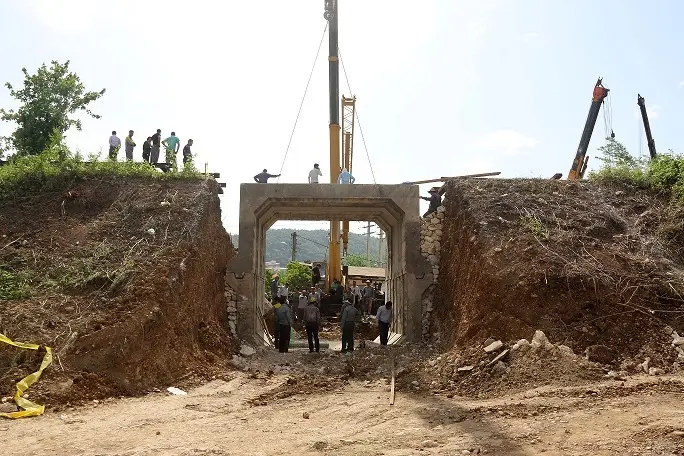 ساخت زیرگذر ماشین‌رو در شهر شیرگاه 