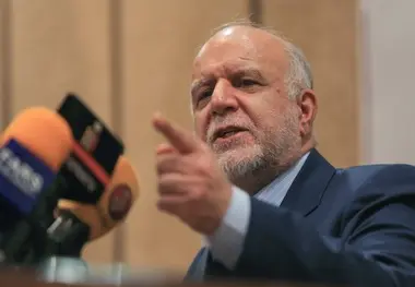 زنگنه: وضع قاچاق بنزین الحمدالله خوب است و از همه مرزها با موفقیت انجام می‌شود