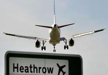ببینید: فرود ترسناک ایرباس A380 از روی اتوبان 