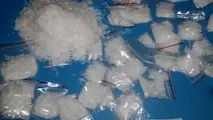 کشف ۱۰۰ کیلوگرم مخدر شیشه از سقف کامیون افغانستانی + فیلم