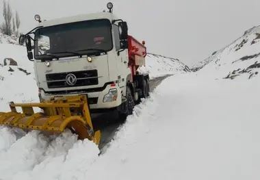 بارش 13 میلی‌متر باران/تردد در 2 محور با زنجیر چرخ امکان‌پذیر است