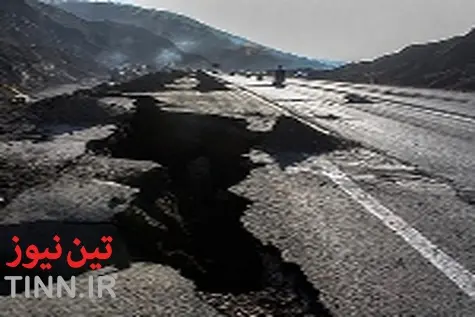 گزارش تصویری / رانش زمین به علت انفجارهای جاده سازی در گردنه ایوان دره - لرستان