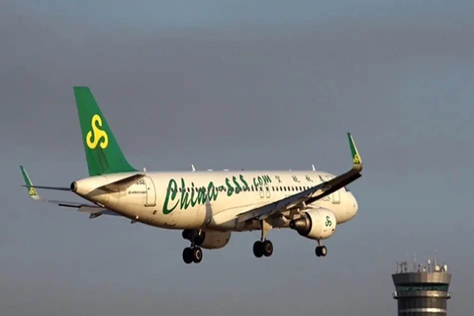 Spring Airlines’ 1H net profit down 25% on higher operating costs