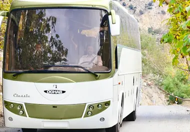 حقوق رانندگان اتوبوس و کامیون باید ماهانه ۲۵ میلیون تومان باشد