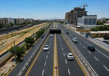 یک گام برای رفع گره ترافیکی شیراز برداشته شد/ افتتاح زیرگذر شهید «فریدون عباسی»