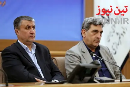 مبادله تفاهم نامه همکاری مشترک بین وزارت راه و شهرسازی و شهرداری تهران با حضور محمد اسلامی و پیروز حناچی