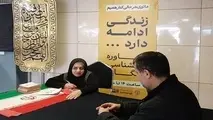 استقرار میز مشاوره روان‌شناسی رایگان در متروی تهران