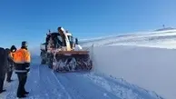 راهداران آذربایجان شرقی راه ۲۸۰ روستای برفگیر استان را بازگشایی کردند
