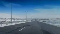 استفاده از روشنایی خورشیدی در پارکینگ های آزادراهی قزوین کرج و قزوین رشت