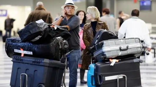 سرگردانی هزاران مسافر در فرودگاه‌های آمریکا 