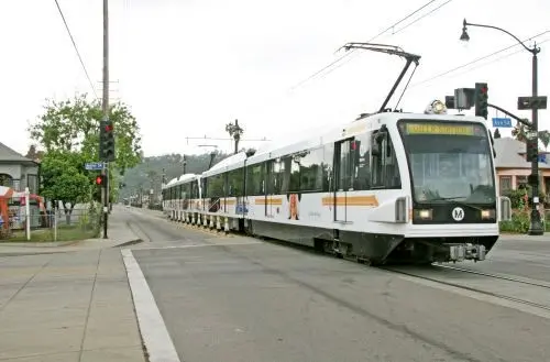 Alstom to overhaul Los Angeles LRV fleet 