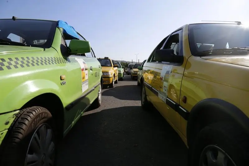 رانندگان تاکسی اجازه افزایش خودسرانه نرخ کرایه‌ها را ندارند 