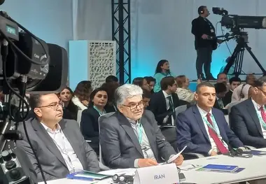 حضور هیئت وزارت راه و شهرسازی در مجمع جهانی شهری باکو