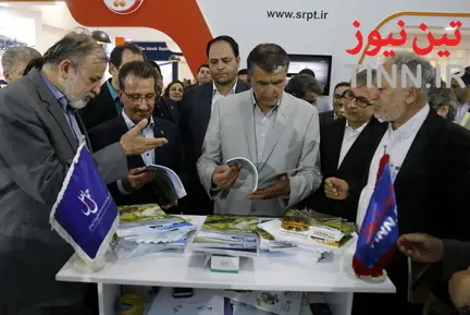 رونمایی محمد اسلامی از نشریه قطار