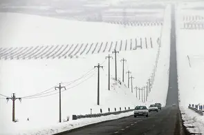برف و باران جاده‌های برخی از استان‌ های کشور را فراگرفت
