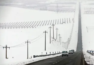 برف و باران جاده‌های برخی از استان‌ های کشور را فراگرفت