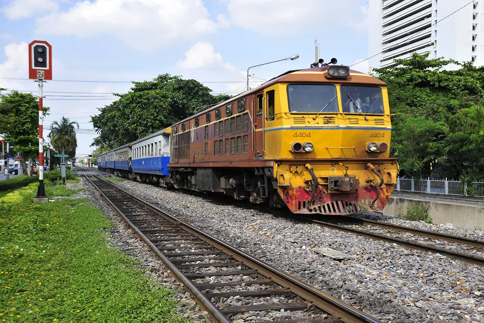 Thai government approves 323 km railway project