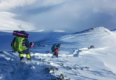 مه و برف در توچال حادثه آفرید
