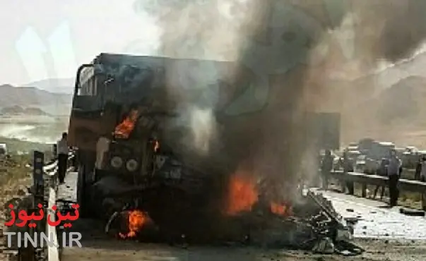 یک کشته در آتش سوزی خودرو در جاده اهر - تبریز