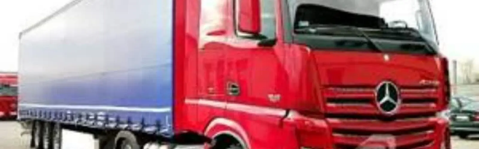 آغاز تحویل حواله روغن رانندگان کامیون حمل کالاهای اساسی از بندر چابهار 