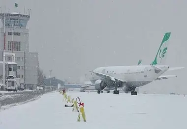 ابطال برخی از پرواز‌های نواحی غربی کشور به دلیل بدی آب و هوا 