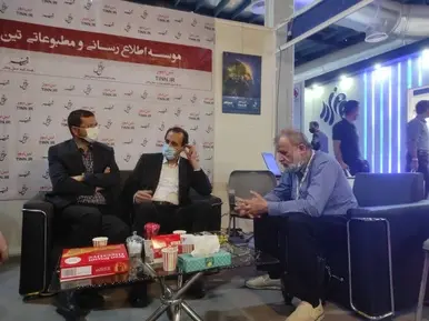 بازدید مدیرعامل شرکت واگن پارس از غرفه تین 