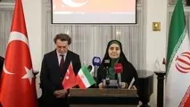 وزیر راه و شهرسازی: فرصت بی بدیل تقویت حمل و نقل و ترانزیت منطقه ای و بین المللی ایران و ترکیه به عنوان پل میان آسیا و اروپا 